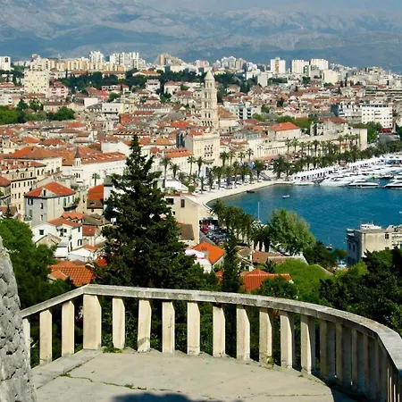 Spacious With Balcony, Close To The Znjan * Split