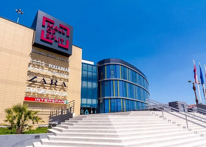 Spacious With Balcony, Close To The Znjan